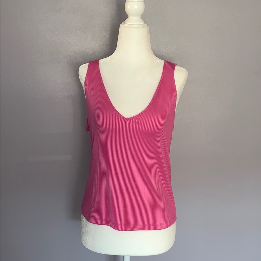 Vneck tank